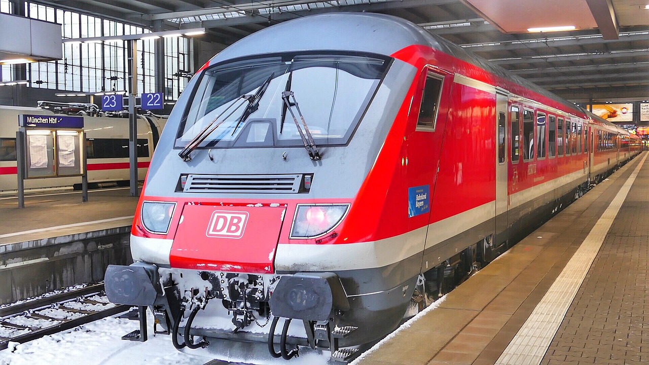 train-3226755_1280 – Bahnblogstelle