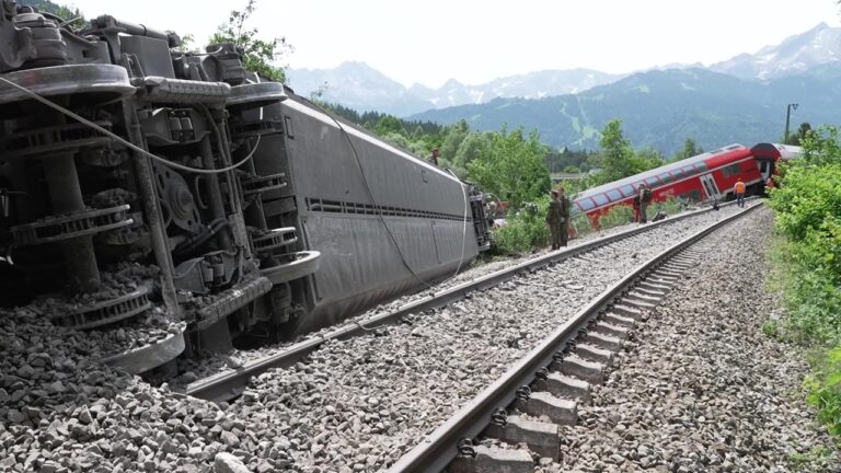 Unfalluntersuchung Zum Zugunglück Bei Garmisch-Partenkirchen Läuft Noch ...