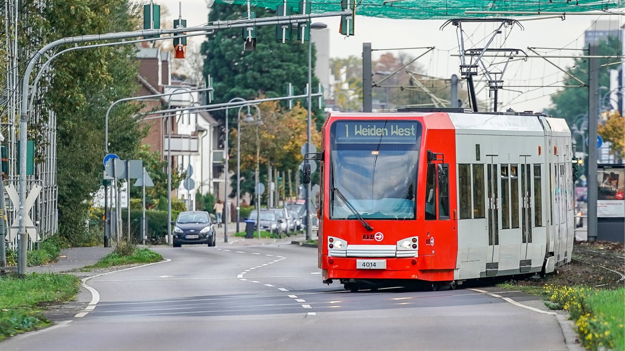 Heat Disrupts KVB Systems – Passenger Information Outages in Cologne