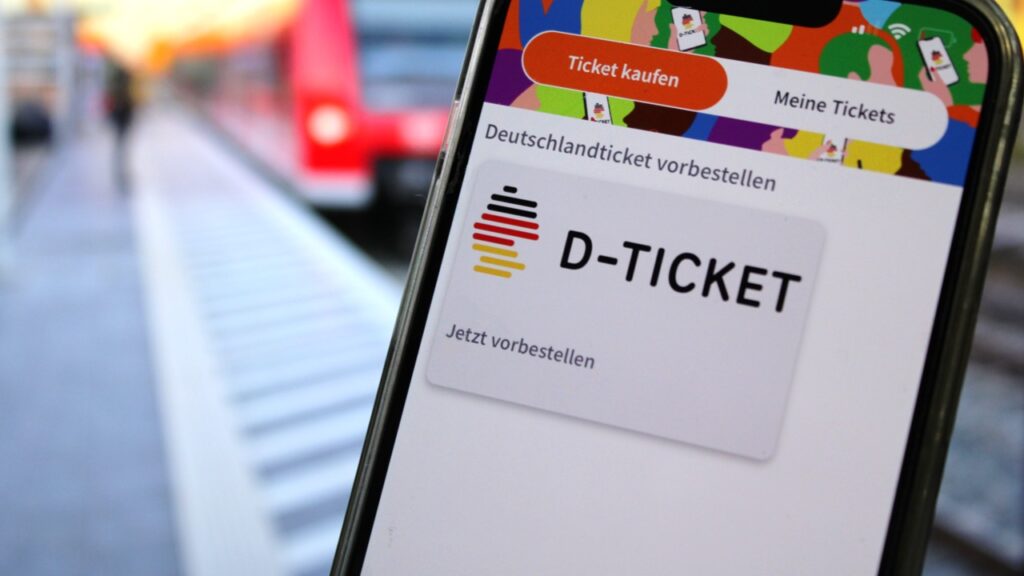 HanseCom bringt Deutschlandticket App auf den Markt | Bahnblogstelle