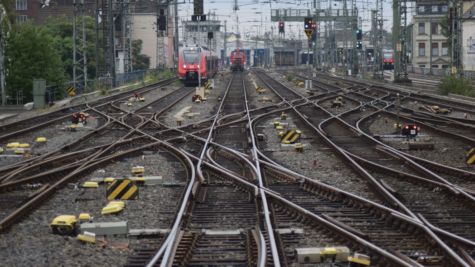 Umfrage 70 Prozent wünschen sich gemeinnützige Bahn Bahnblogstelle