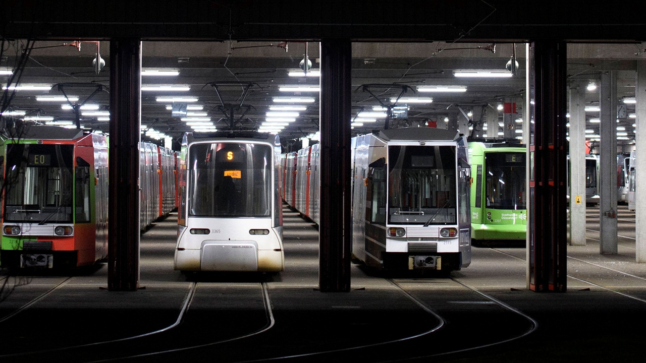 Rheinbahn-Werkstatt bestreikt – kompletter Betriebsausfall sorgt für ...