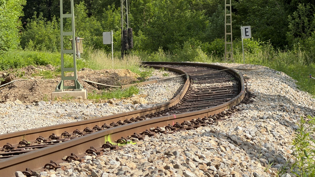 Railroad Embankment Closed for Four Months – Regional Trains Between K
